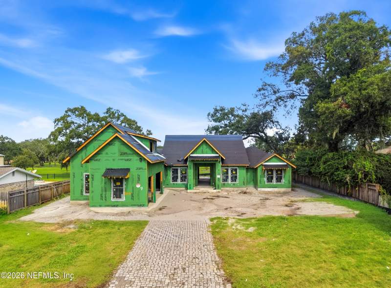 5 bedroom Single Family Residence at 7 Fairway Lane, Mission Hills, Jacksonville Beach — photo 2