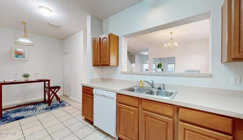 1723 W Forest Lake Circle #1, Jacksonville FL - photo 11 of 44