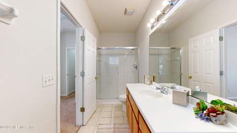 1723 W Forest Lake Circle #1, Jacksonville FL - photo 22 of 44