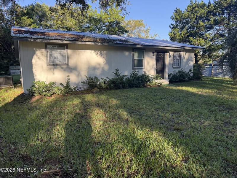 2 bedroom Manufactured Home at 15590 NE 21st Street, Starke, Starke — photo 2