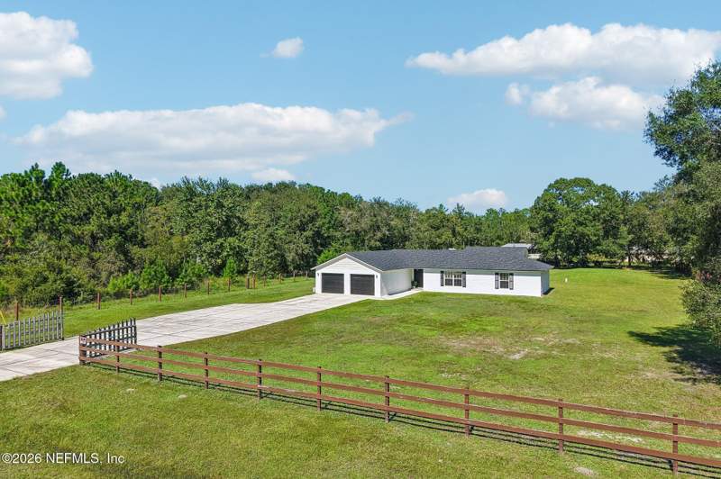 3 bedroom Single Family Residence at 4820 Cattail Street, Jacksonville South, Middleburg — photo 5
