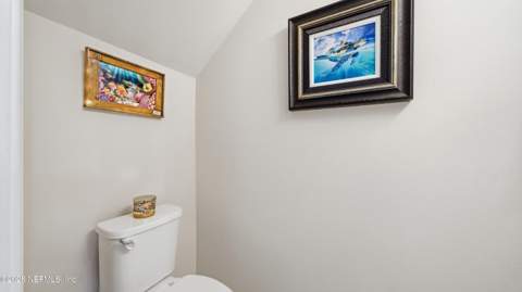6910 Roundleaf Drive, Jacksonville FL - photo 20 of 67