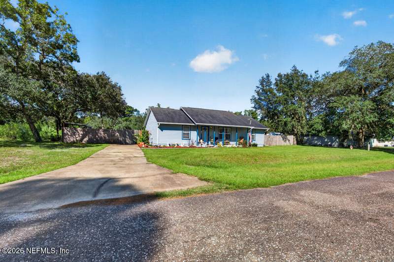 3 bedroom Single Family Residence at 138 Blackjack Circle, Glen Eagle, Palatka — photo 2