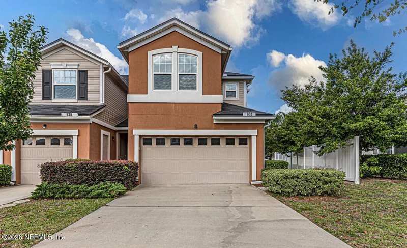 3 bedroom Townhouse at 632 Grover Lane, Willow Brook, Orange Park — photo 1