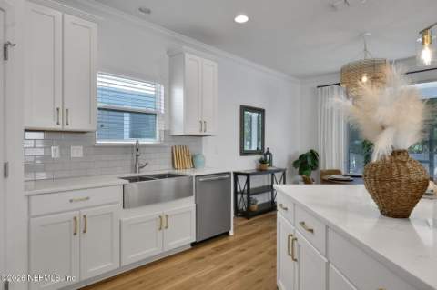 4013 Coastal Cove Circle, Jacksonville FL - photo 16 of 71