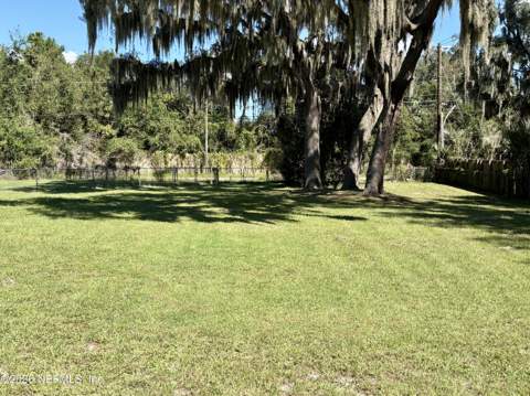 166 River Drive, East Palatka FL - photo 23 of 25