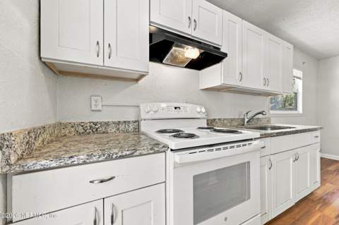1627 Friar Road, Jacksonville FL - photo 13 of 35