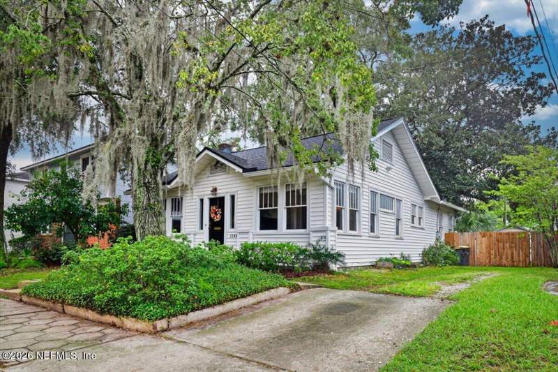 2 bedroom Single Family Residence at 1088 Cherry Street, New Riverside, Jacksonville — photo 3