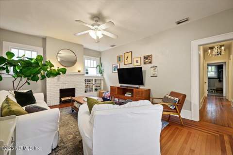 1088 Cherry Street, Jacksonville FL - photo 7 of 29