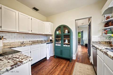 1088 Cherry Street, Jacksonville FL - photo 16 of 29