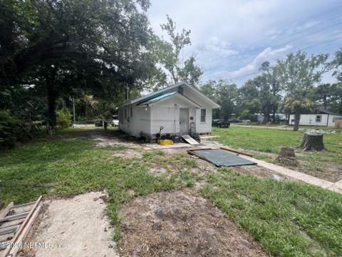 412 Thompson Street, Jacksonville FL - photo 9 of 17