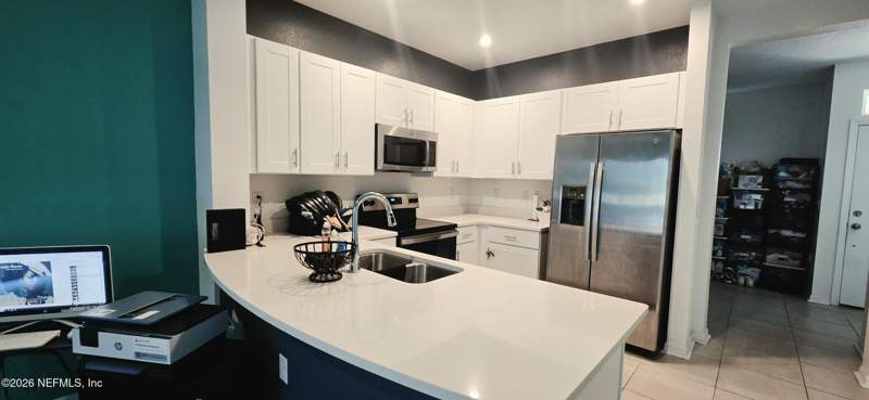 2 bedroom Townhouse at 251 Annies Place, Annies Walk, Jacksonville — photo 3