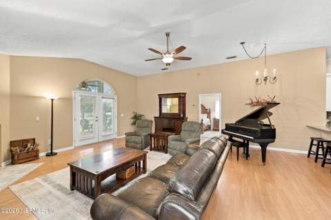 729 Putters Green Way, Jacksonville FL - photo 10 of 71