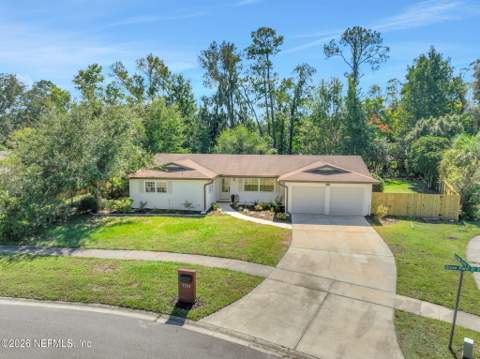 1114 Grove Park Drive, Orange Park FL - photo 7 of 54