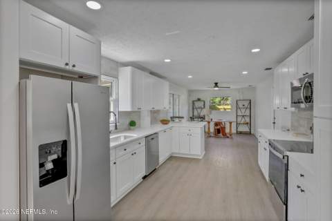 1114 Grove Park Drive, Orange Park FL - photo 21 of 54