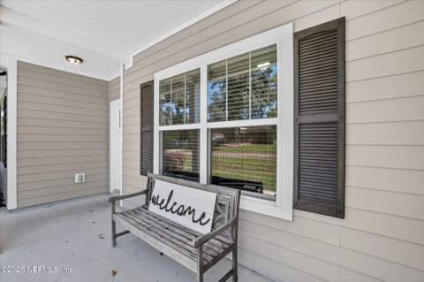 6121 Judy Drive, Jacksonville FL - photo 6 of 47