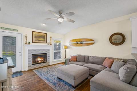 1604 Linkside Drive, Atlantic Beach FL - photo 6 of 48