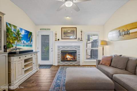 1604 Linkside Drive, Atlantic Beach FL - photo 15 of 48