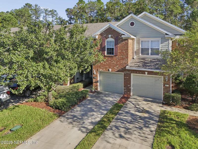 3 bedroom Townhouse at 6975 Roundleaf Drive, Greenbrier At Bartram Park, Jacksonville — photo 2