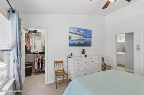6975 Roundleaf Drive, Jacksonville FL - photo 22 of 47