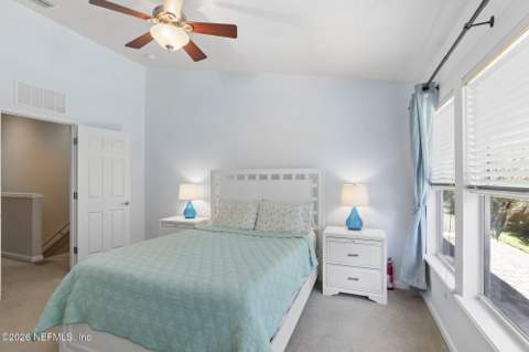 6975 Roundleaf Drive, Jacksonville FL - photo 20 of 47
