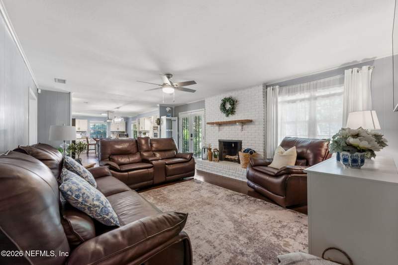 4 bedroom Single Family Residence at 4334 Monument Road, Sanchez Grant, Jacksonville — photo 3