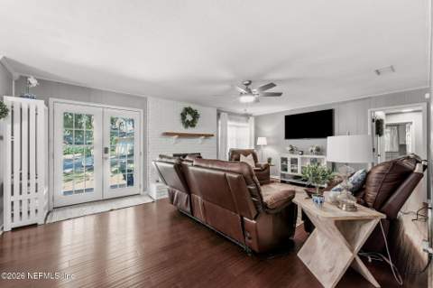 4334 Monument Road, Jacksonville FL - photo 6 of 36