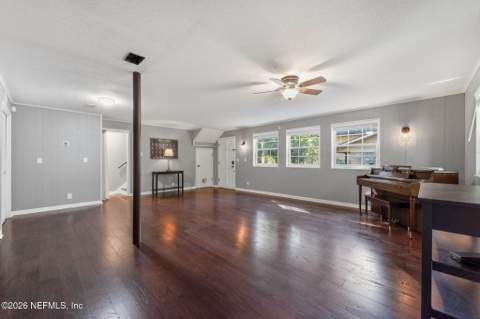 4334 Monument Road, Jacksonville FL - photo 7 of 36