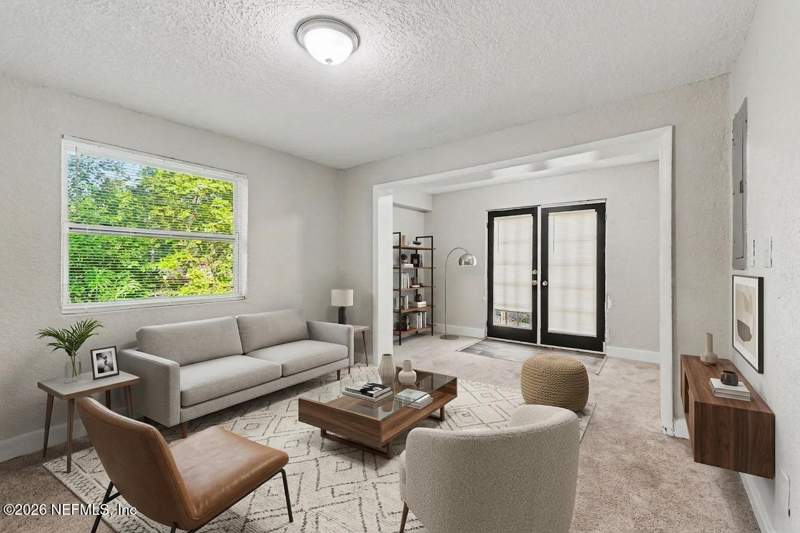 3 bedroom Single Family Residence at 1842 W 27th Street, Royal Terrace, Jacksonville — photo 2