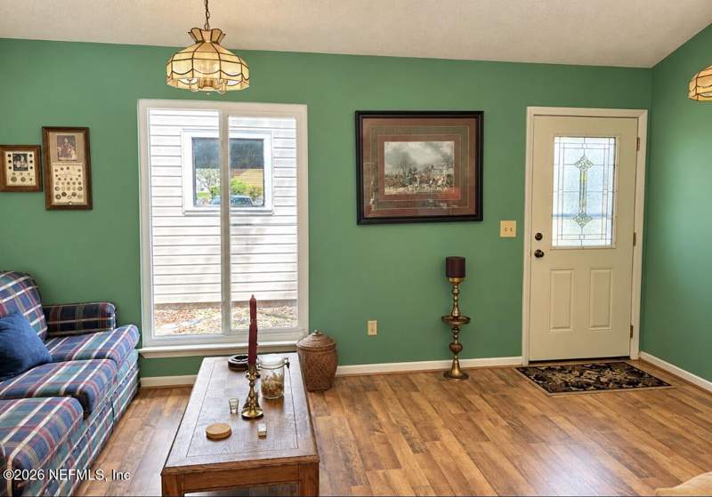 3 bedroom Single Family Residence at 6616 Arrowroot Drive, Arrowroot, Jacksonville — photo 2