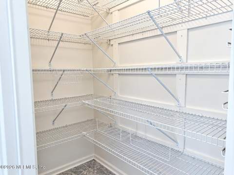 9278 Hawks Run Lane, Jacksonville FL - photo 8 of 22