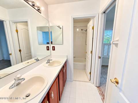 9278 Hawks Run Lane, Jacksonville FL - photo 18 of 22