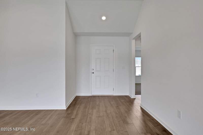 3 bedroom Single Family Residence at 14397 Firebird Drive, Bellbrooke, Jacksonville — photo 3