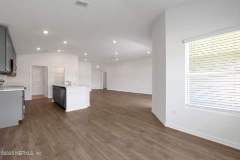 14397 Firebird Drive, Jacksonville FL - photo 8 of 57