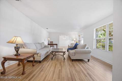 6842 Estrada Road, Jacksonville FL - photo 7 of 40