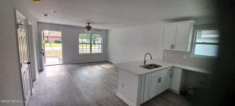 3 bedroom Single Family Residence at 3315 Almeda Street, Almeda Gardens, Jacksonville — photo 3