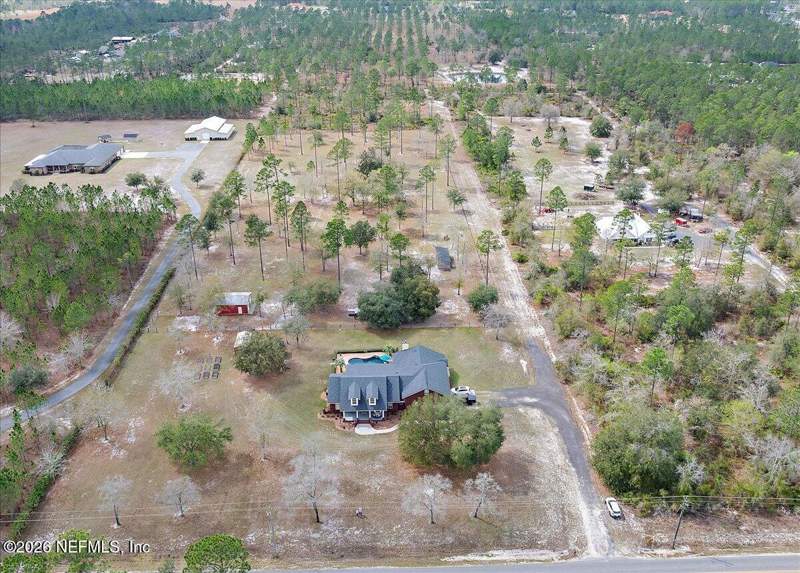 4 bedroom Single Family Residence at 14394 Bob Burnsed Road, Glen St Mary, Glen St. Mary — photo 4