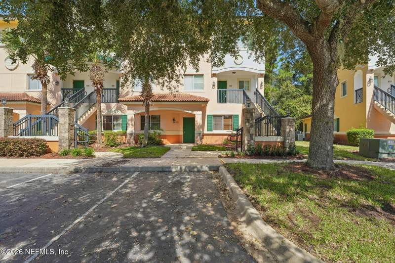 2 bedroom Condominium at 9745 Touchton Road #1230, Il Villagio, Jacksonville — photo 3