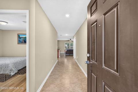 7861 Sunnydale Lane, Jacksonville FL - photo 12 of 51