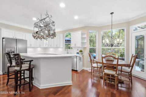 8731 Rolling Brook Lane, Jacksonville FL - photo 11 of 59