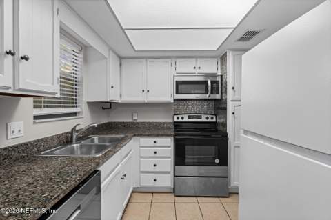 903 Kettering Way, Orange Park FL - photo 10 of 28