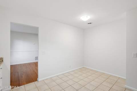 3452 Killarney Drive, Jacksonville FL - photo 6 of 34
