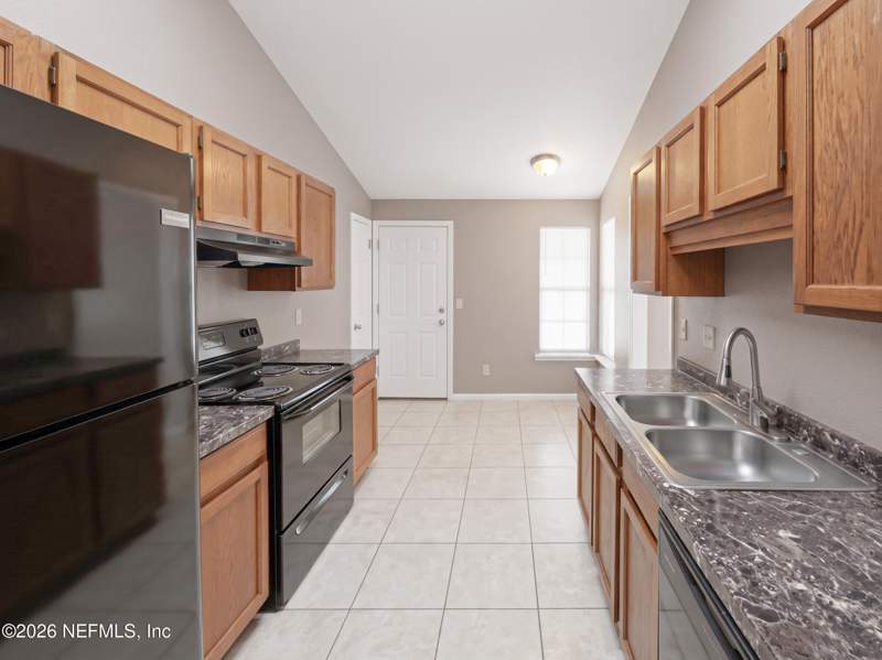 3 bedroom Single Family Residence at 3363 Hampstead Drive, Cobblestone, Jacksonville — photo 5