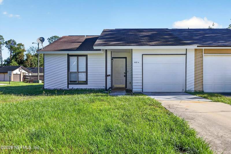 3 bedroom Single Family Residence at 1327 Bay Hill Boulevard #A, Bay Hill, Orange Park — photo 3