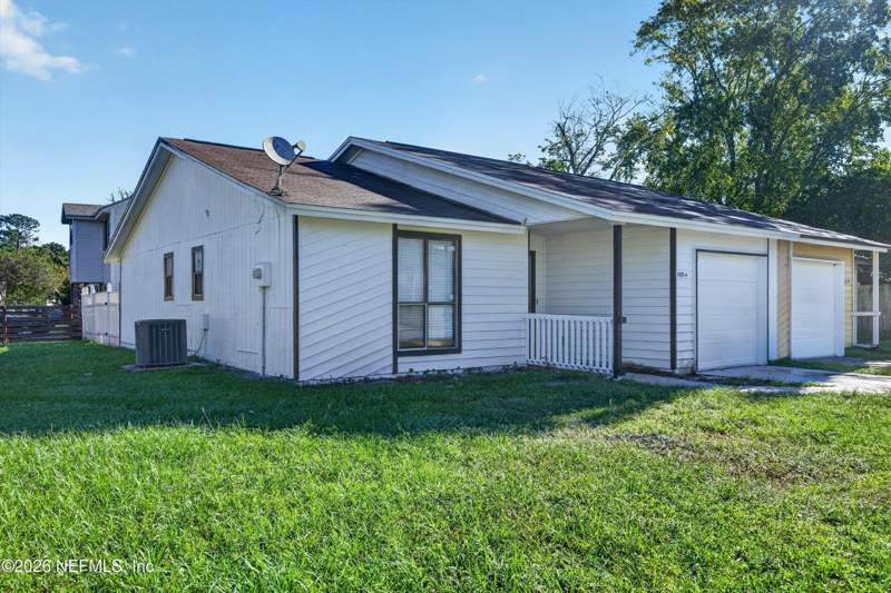3 bedroom Single Family Residence at 1327 Bay Hill Boulevard #A, Bay Hill, Orange Park — photo 4