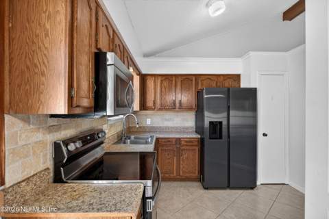 1327 Bay Hill Boulevard #A, Orange Park FL - photo 15 of 34