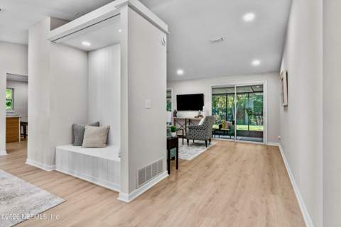 1215 Lamanto Avenue, Jacksonville FL - photo 9 of 56
