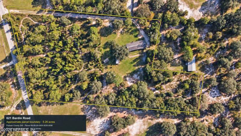 4 bedroom Manufactured Home at 621 Bardin Road, Palatka, Palatka — photo 2