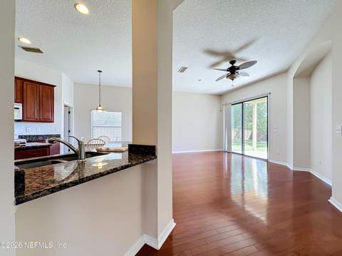 13180 Tom Morris Drive, Jacksonville FL - photo 7 of 44