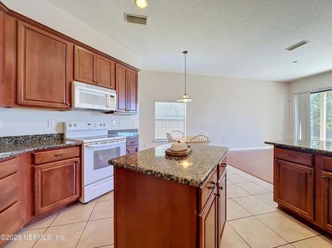 13180 Tom Morris Drive, Jacksonville FL - photo 8 of 44